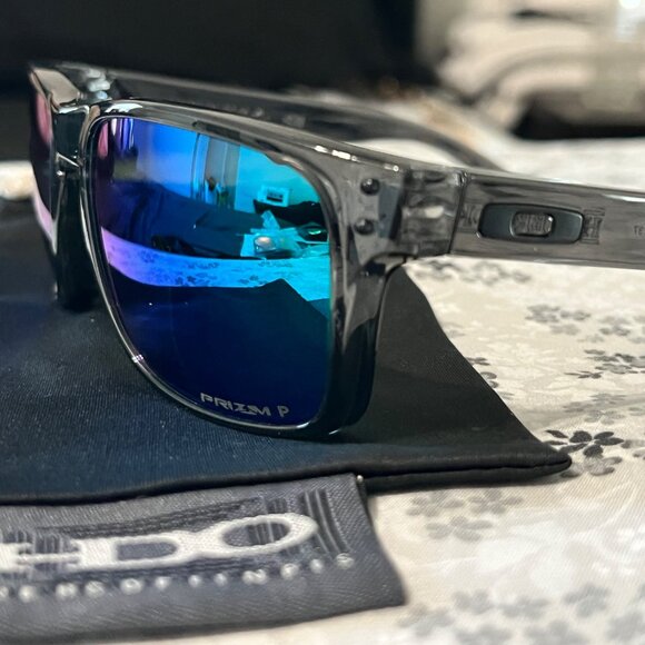 Oakley Sunglasses Holbrook Clear Feame Jade Iridium Prizm Polarized 9102 - Picture 7 of 16